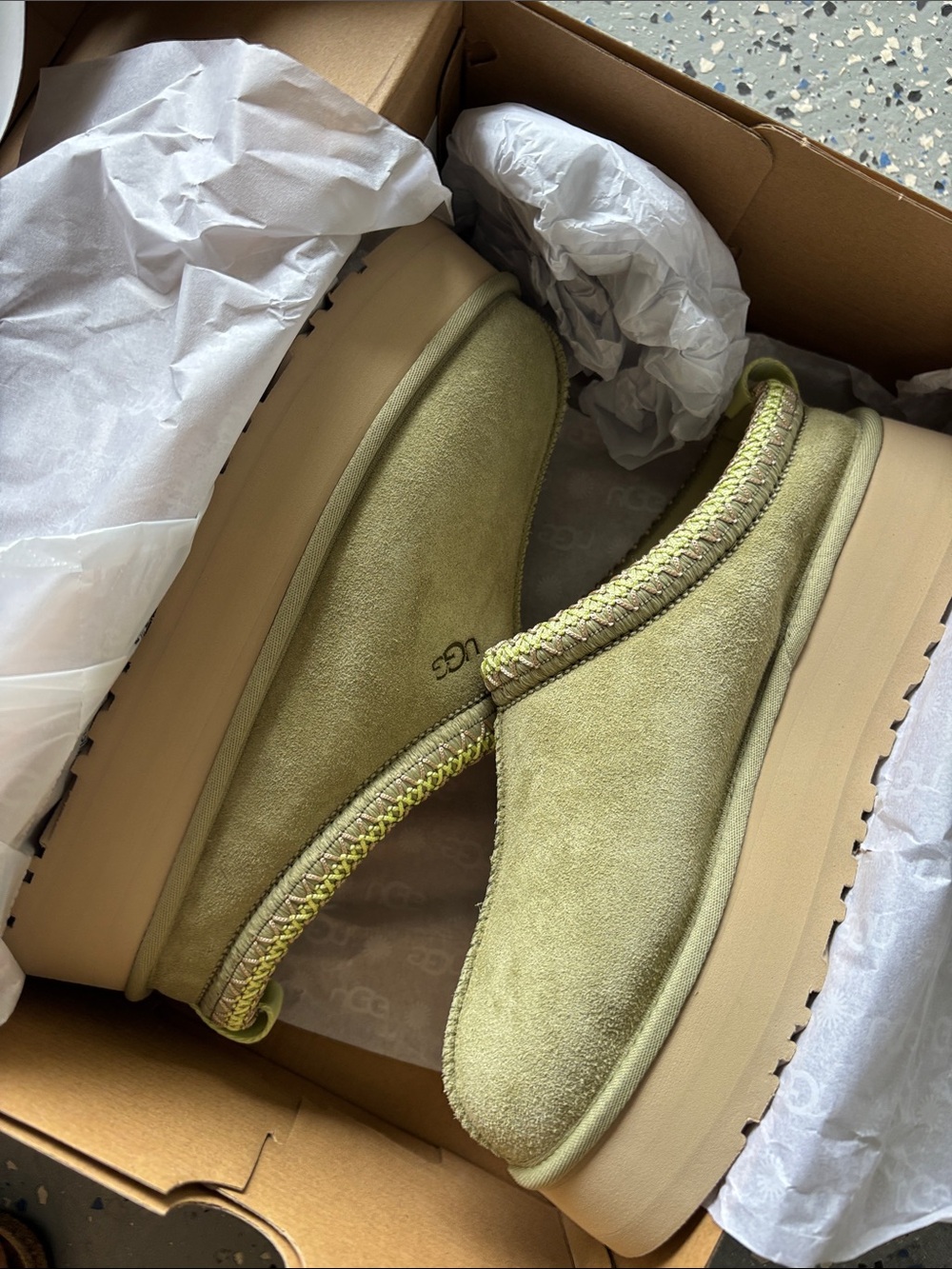 UGG Tazz II Slippers - Picture 2 of 7